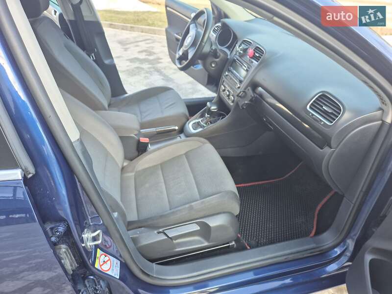 Volkswagen Golf 2010