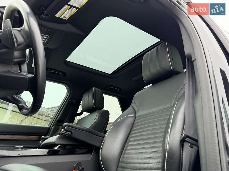 Land Rover Discovery 2017