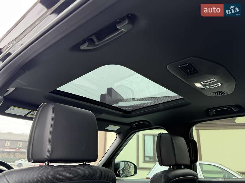 Land Rover Discovery 2017