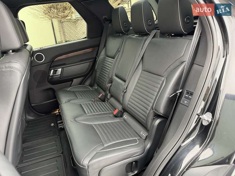 Land Rover Discovery 2017