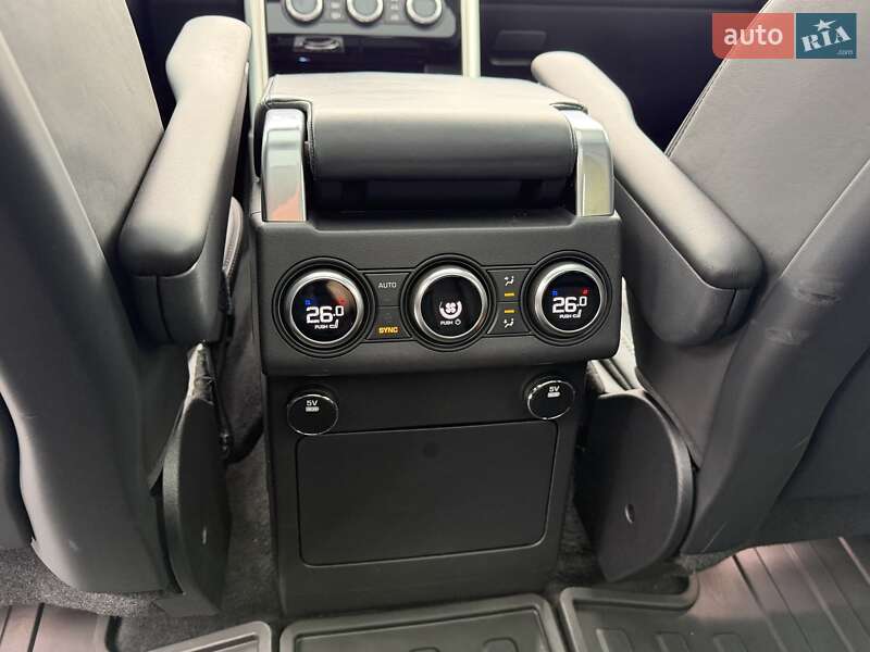 Land Rover Discovery 2017