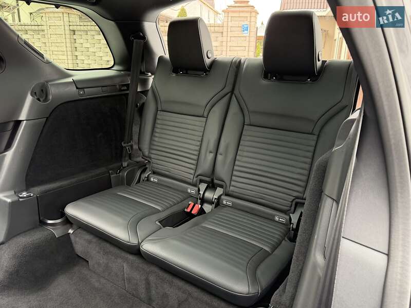 Land Rover Discovery 2017