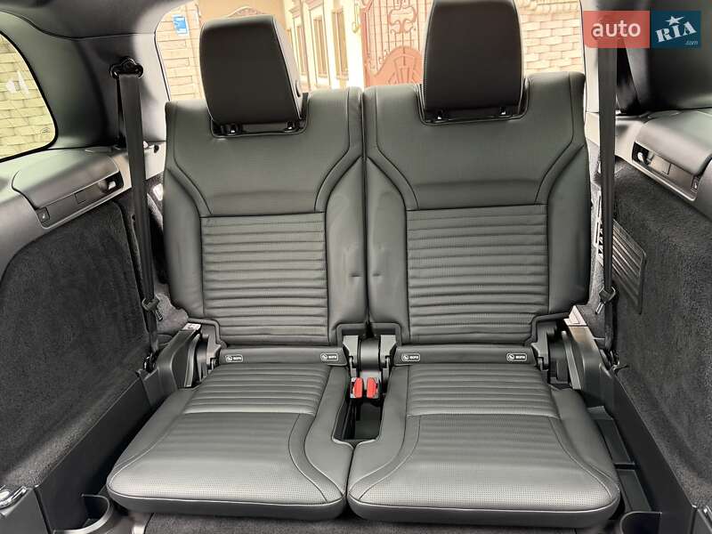 Land Rover Discovery 2017