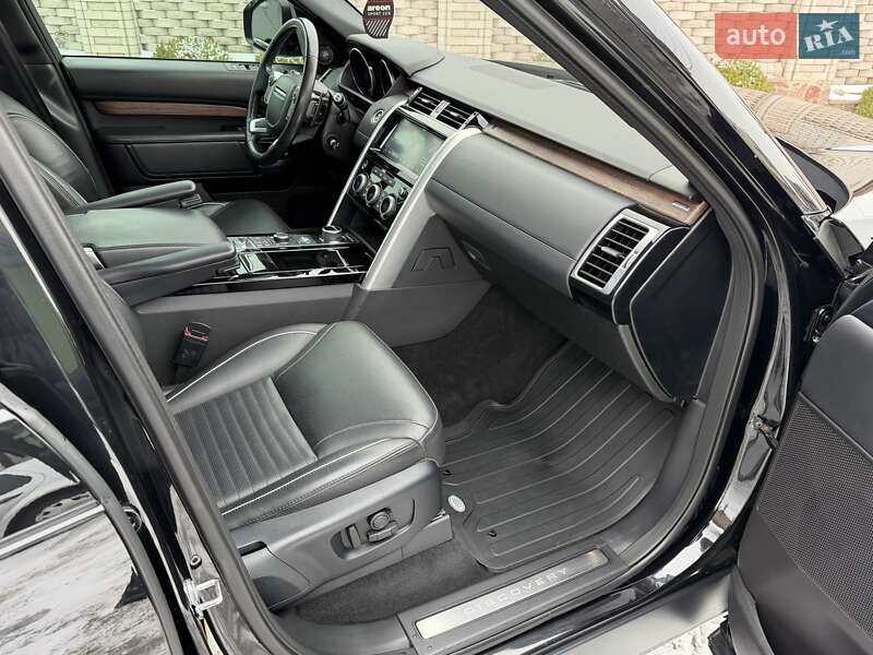 Land Rover Discovery 2017