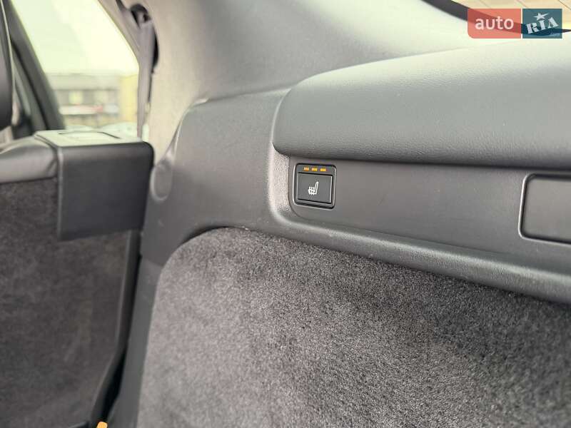 Land Rover Discovery 2017