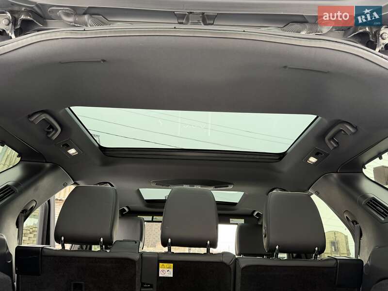 Land Rover Discovery 2017