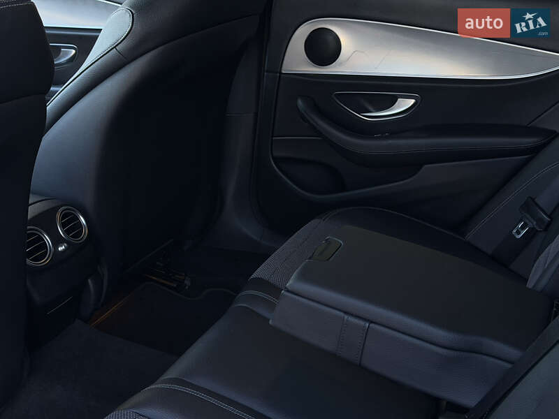 Mercedes-Benz E-Class 2018