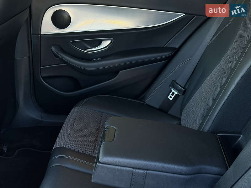 Mercedes-Benz E-Class 2018