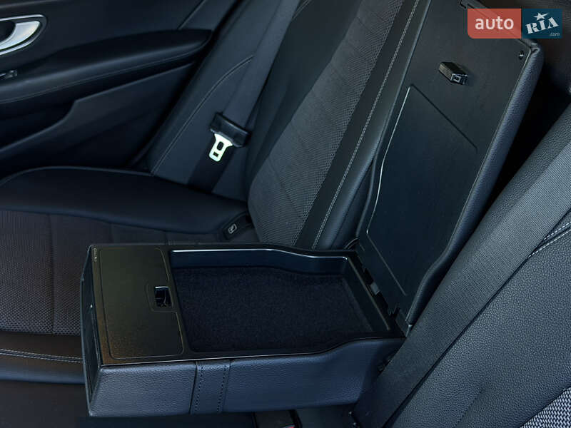 Mercedes-Benz E-Class 2018