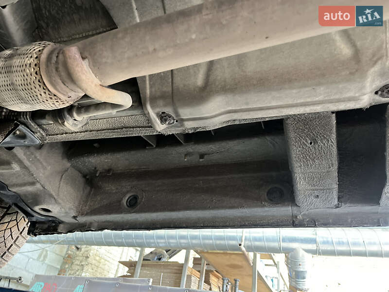 Mercedes-Benz Viano 2013