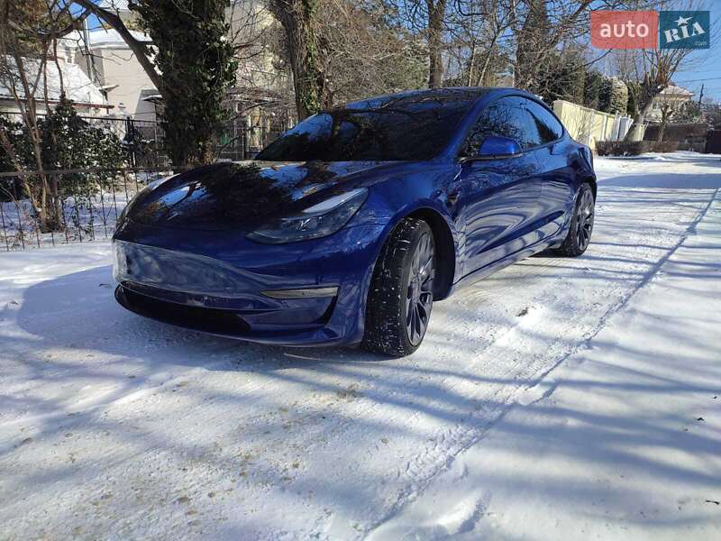 Tesla Model 3 2021