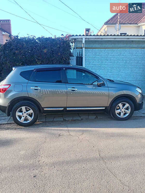 Nissan Qashqai 2012