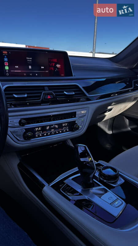 BMW-25