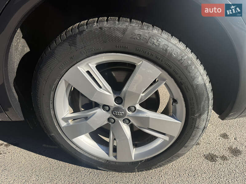 Audi Q5 2019