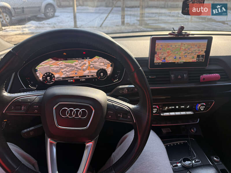 Audi Q5 2019