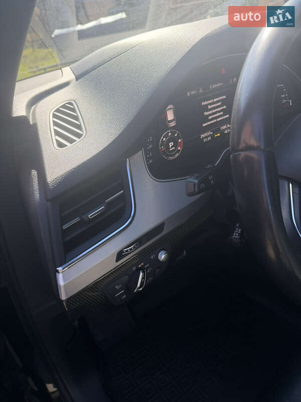 Audi-11
