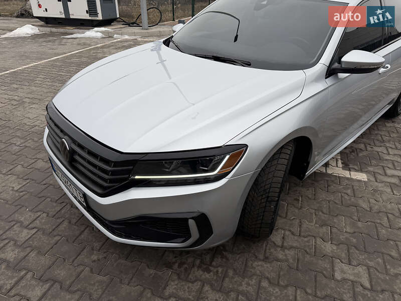 Volkswagen Passat 2020