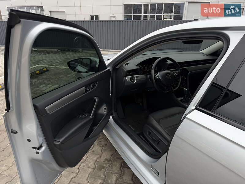 Volkswagen Passat 2020