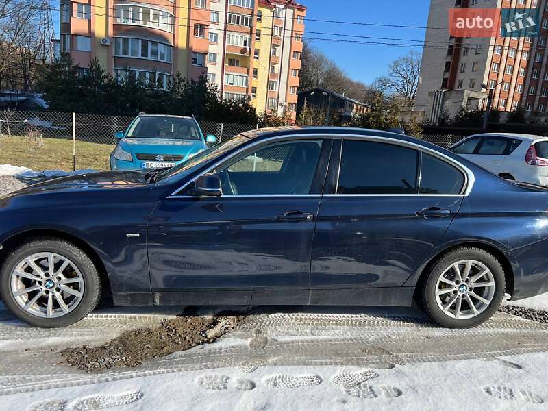 BMW 3 Series 2012