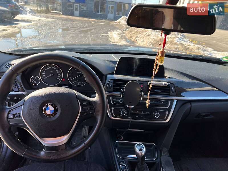BMW 3 Series 2012