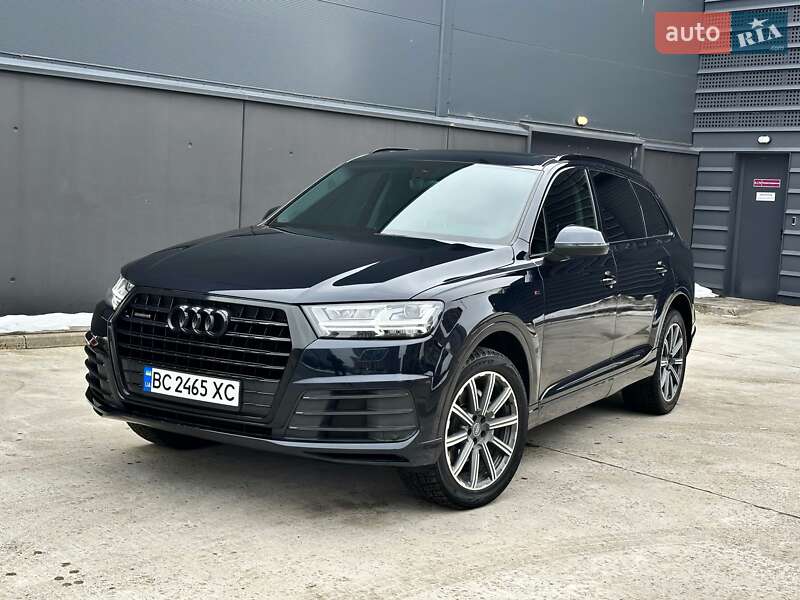 Audi Q7 2015
