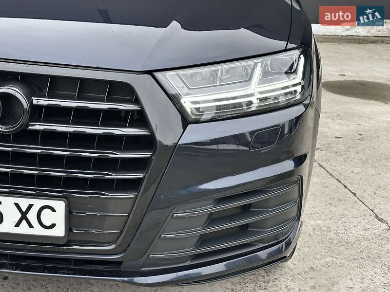Audi Q7 2015