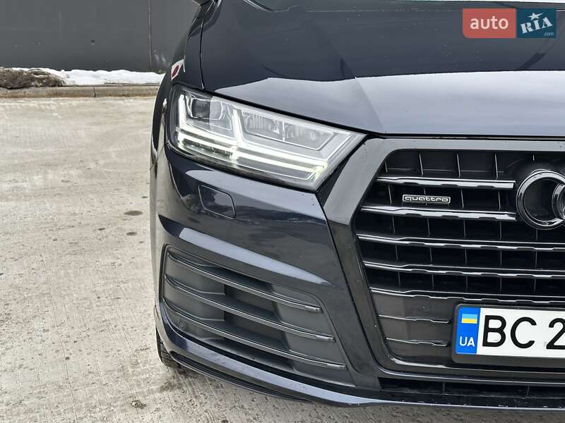 Audi Q7 2015