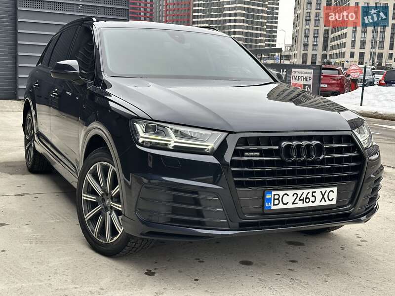 Audi Q7 2015