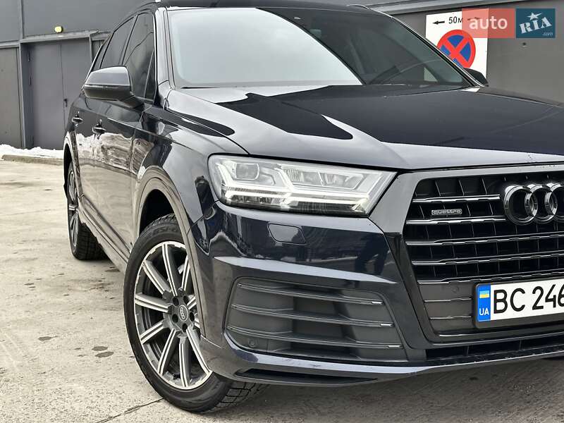 Audi Q7 2015