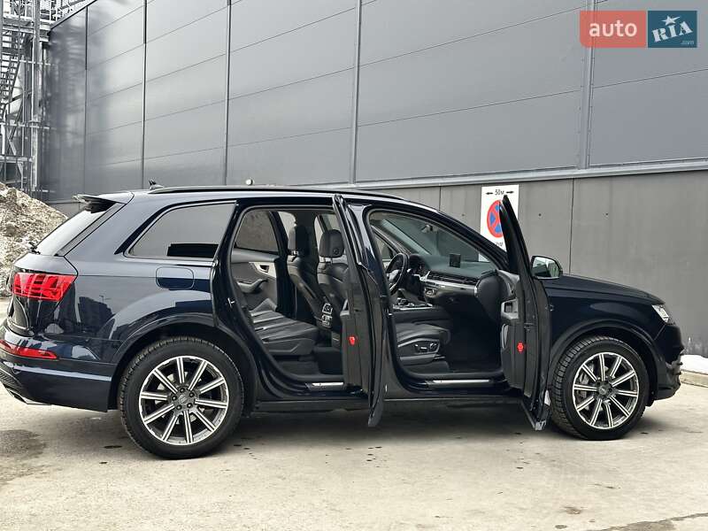 Audi Q7 2015