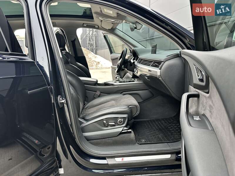 Audi Q7 2015
