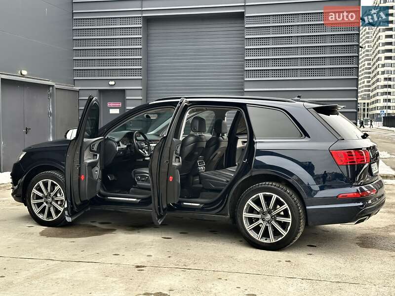 Audi Q7 2015