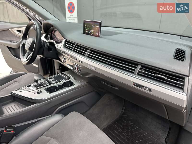 Audi Q7 2015