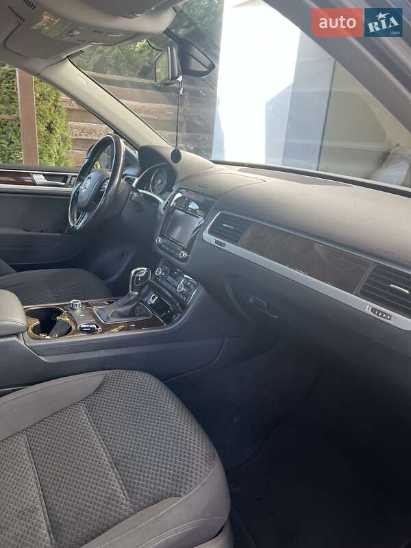 Volkswagen Touareg 2013