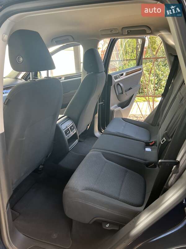 Volkswagen Touareg 2013