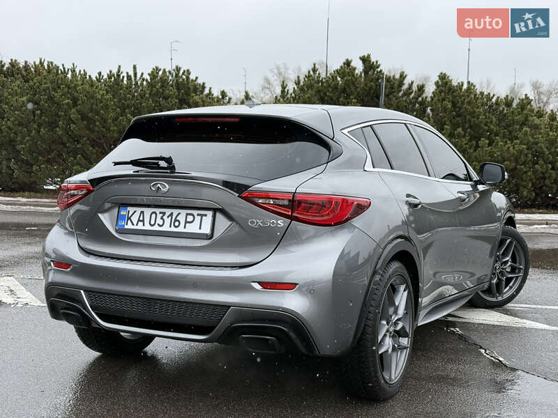 Infiniti QX30 2017