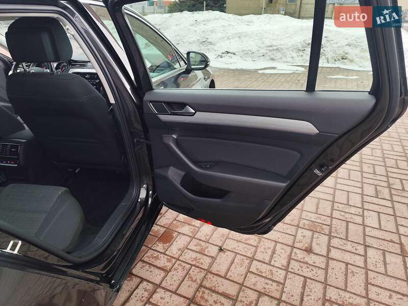 Volkswagen Passat 2020