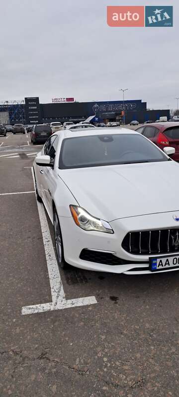 Maserati Quattroporte 2017