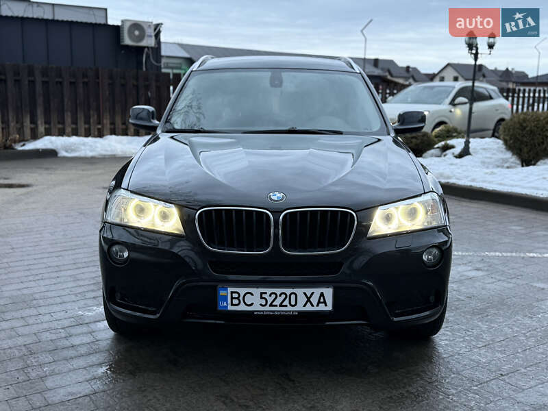 BMW X3 2011