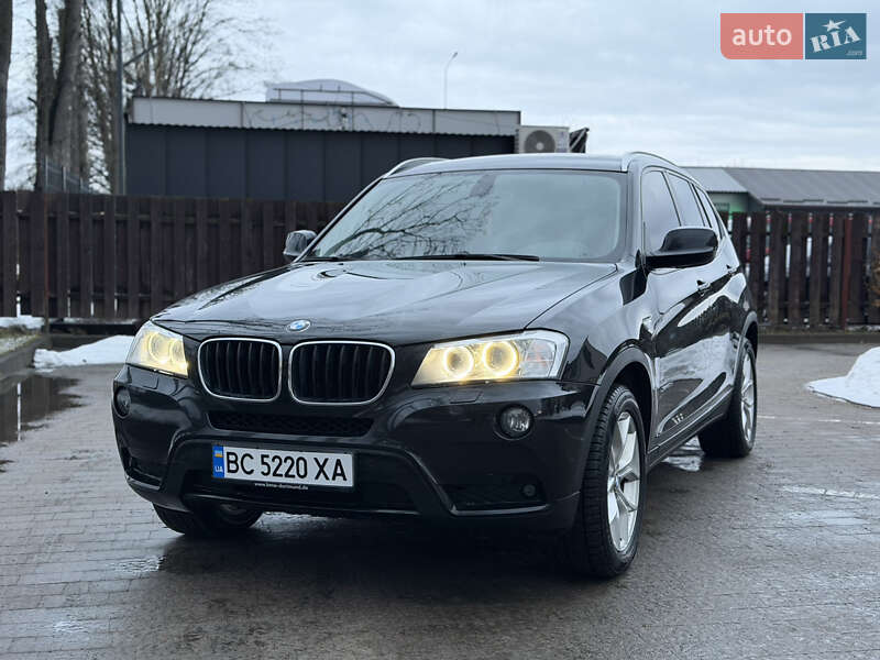 BMW X3 2011