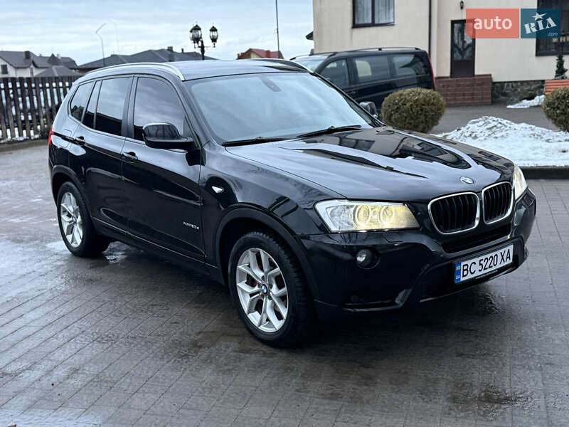 BMW X3 2011