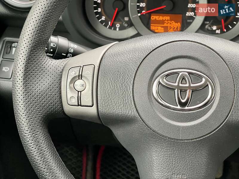 Toyota RAV4 2008
