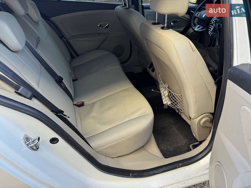 Renault Fluence 2015