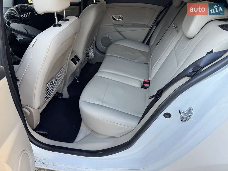 Renault Fluence 2015