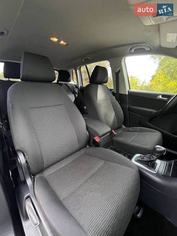 Volkswagen Tiguan 2015