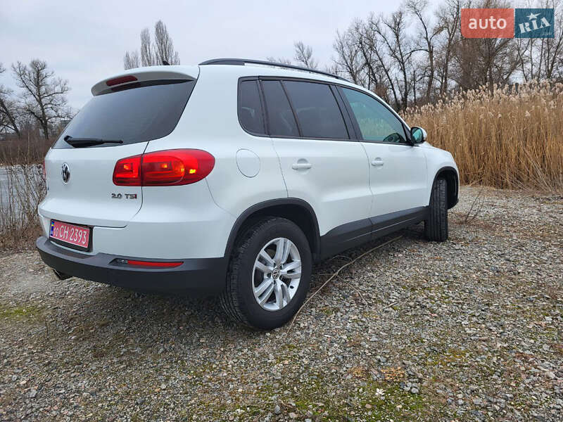 Volkswagen Tiguan 2015