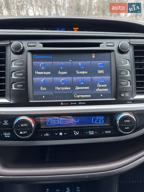 Toyota Highlander 2016