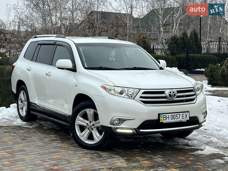 Toyota Highlander 2011