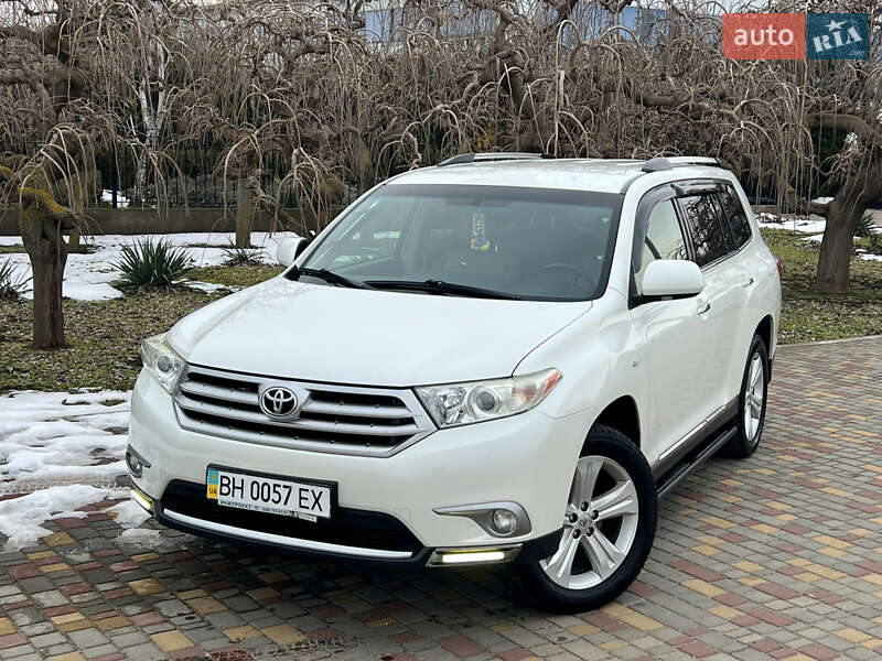 Toyota Highlander 2011