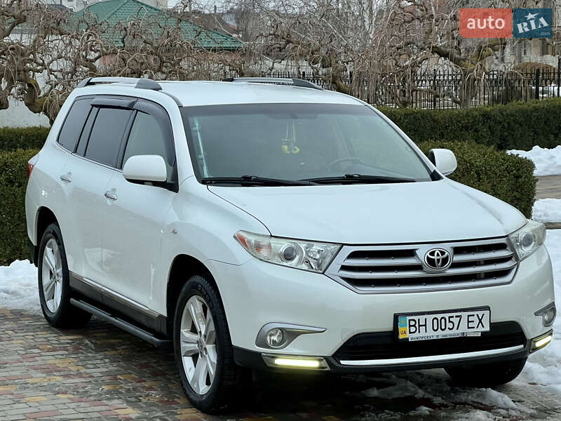 Toyota Highlander 2011